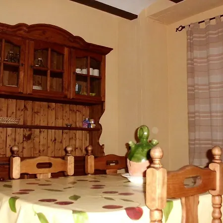 Tia Rulla 1 Guest House Pina de Montalgrao Exterior photo